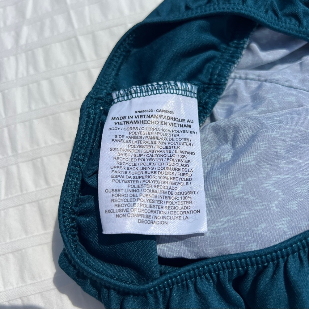 Nike Women's Dri-Fit Tempo Running Shorts in Green All Over Print, M - Picture 10 of 11